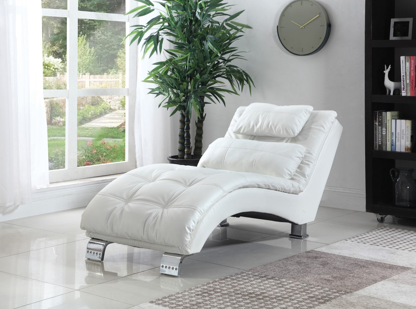 Harmonic Frequency Massage Chaise Lounge